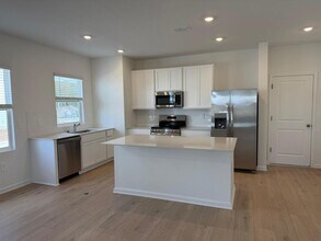 5151 Loyalty Dr in St. Cloud, FL - Building Photo - Building Photo