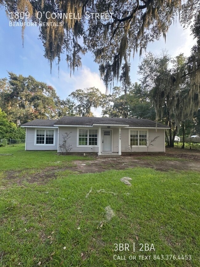 1809 Oconnell St in Beaufort, SC - Building Photo - Building Photo