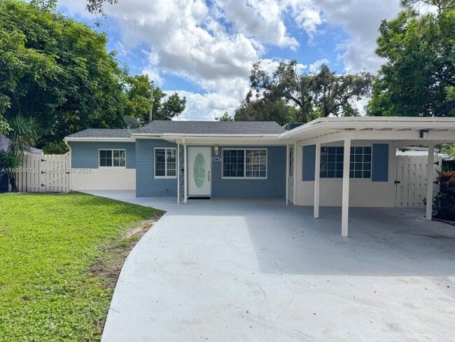 property at 6148 Mayo St