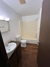 1820 Anton Dr in Akron, OH - Building Photo - Building Photo