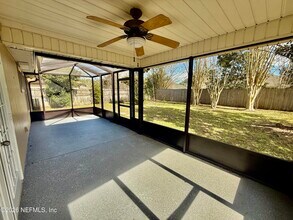 616 Fallen Timbers Dr in Orange Park, FL - Building Photo - Building Photo