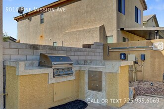 9016 Pine Mission Ave in Las Vegas, NV - Building Photo - Building Photo