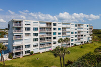 Windjammer in Cape Canaveral, FL - Foto de edificio - Building Photo