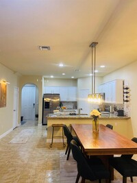 10450 Wellington Parc Dr in Wellington, FL - Building Photo - Building Photo