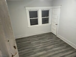 467 Park Ave in East Orange, NJ - Building Photo - Building Photo