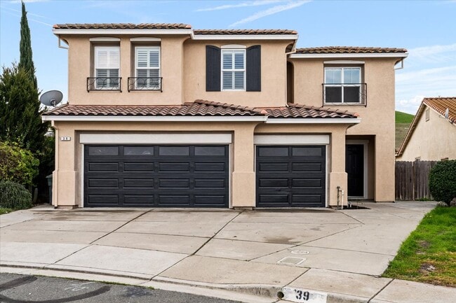 property at 39 San Tomas Dr