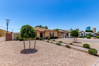527 E Whitton Ave in Phoenix, AZ - Building Photo - Building Photo