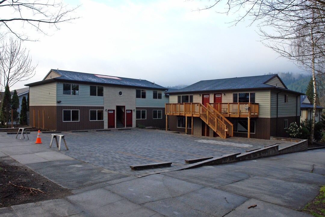 Cathedral View Condominiums in Portland, OR - Building Photo