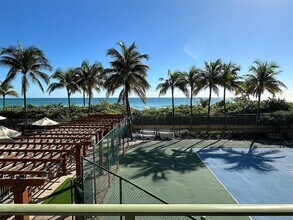 2080 S Ocean Dr in Hallandale Beach, FL - Building Photo - Building Photo