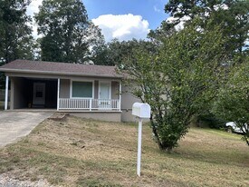 118 Buttercup Ln in Hot Springs, AR - Building Photo