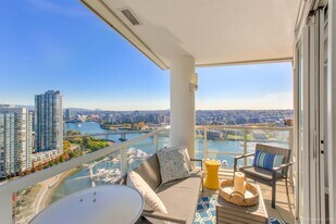 1201 Marinaside Crescent in Vancouver, BC - Building Photo