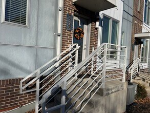 212 E 14th St in Sioux Falls, SD - Foto de edificio - Building Photo