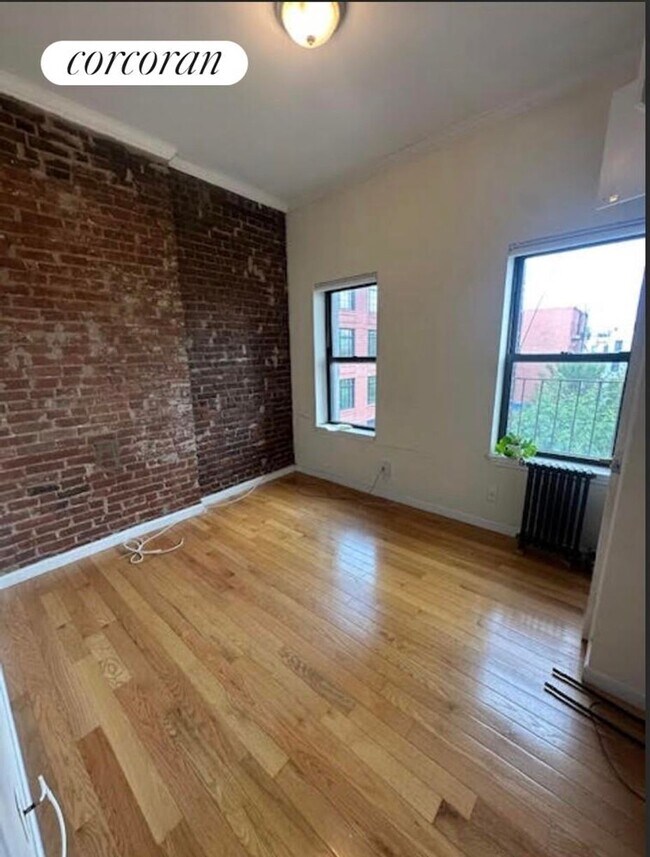 172 Rivington St in New York, NY - Building Photo - Building Photo