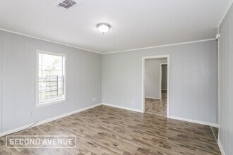 7117 Weyburn St in Houston, TX - Building Photo - Building Photo
