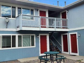 945 30th St A,B,C,D C in Boulder, CO - Building Photo