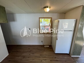 4530 S 5th Ave in Pocatello, ID - Building Photo - Building Photo