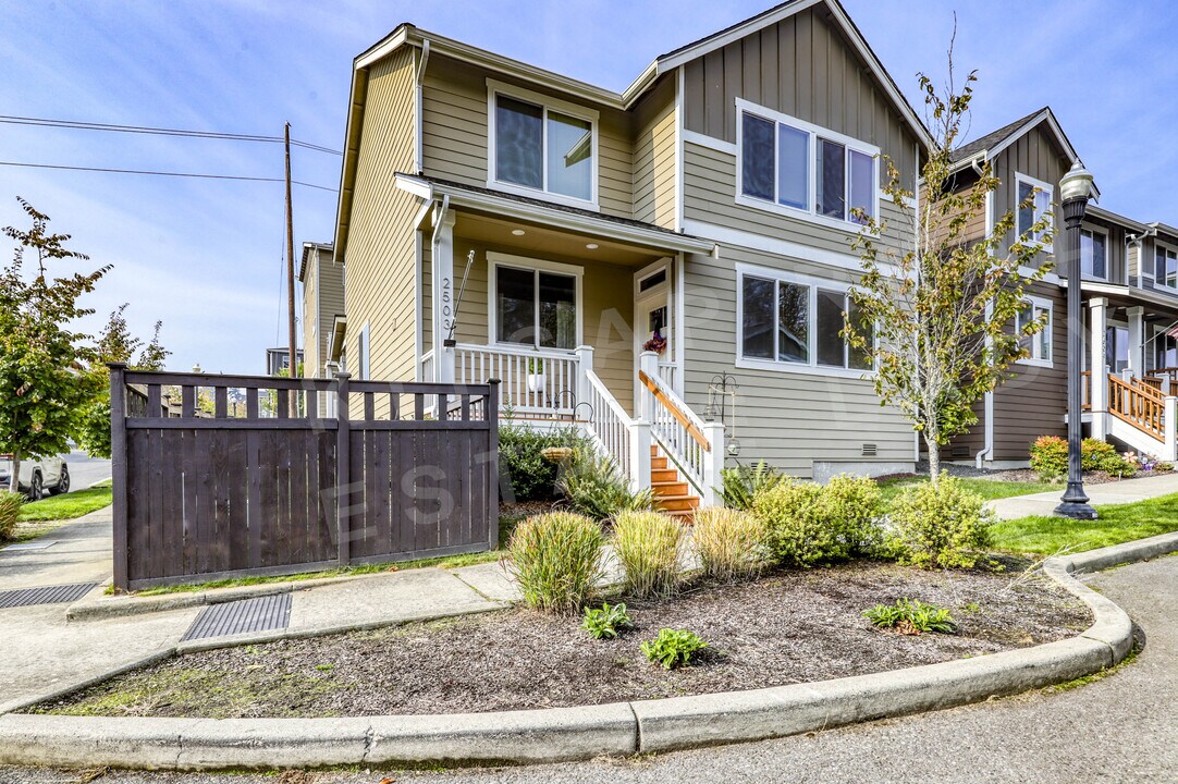 2503 Filbert Ave in Bremerton, WA - Building Photo