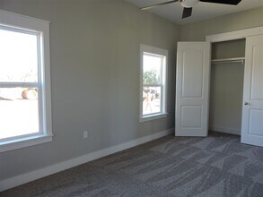 3561 Esplanade Way in Tallahassee, FL - Building Photo - Building Photo