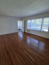 724 S Old Ranch Rd, Unit B in Arcadia, CA - Foto de edificio - Building Photo