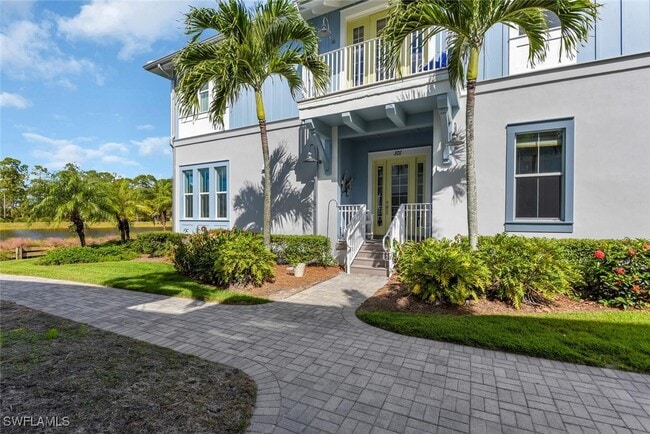 6561 Dominica Dr in Naples, FL - Foto de edificio - Building Photo