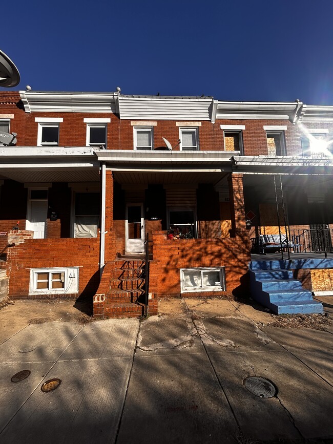 625 N Robinson St in Baltimore, MD - Building Photo - Building Photo