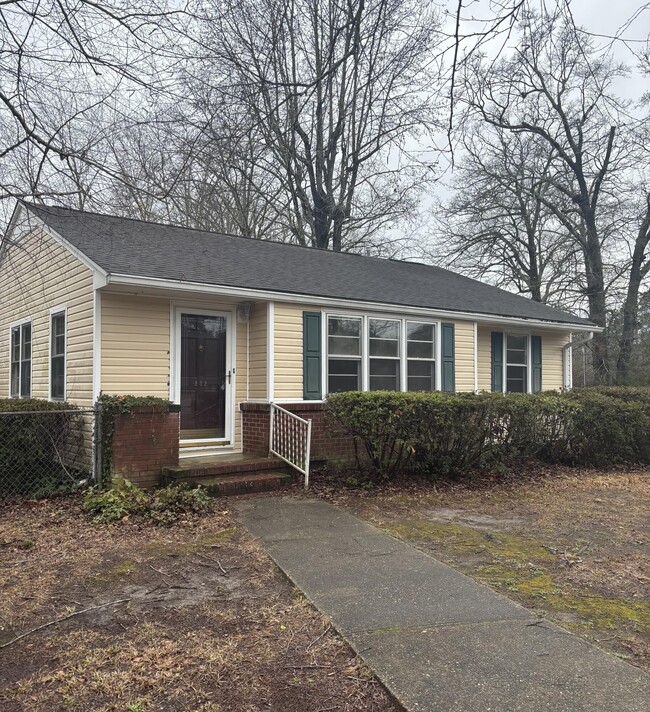 232 Pinckney St in Sumter, SC - Building Photo - Building Photo
