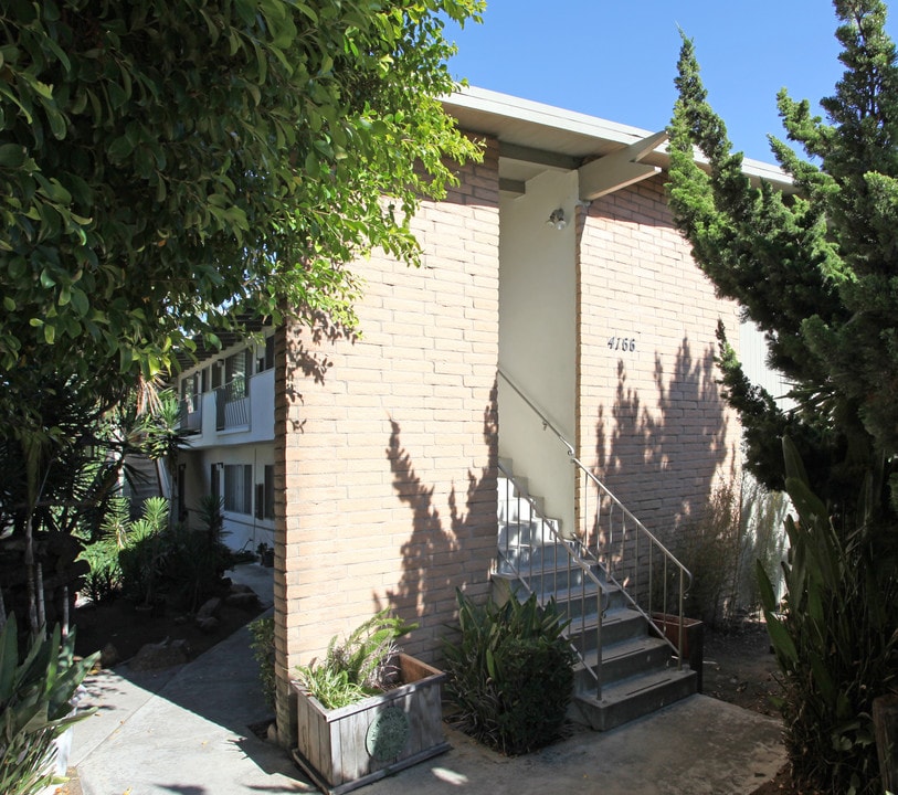 4166 Udall St in San Diego, CA - Building Photo