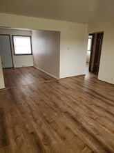 8665 W Fond du Lac Ave in Milwaukee, WI - Building Photo - Building Photo