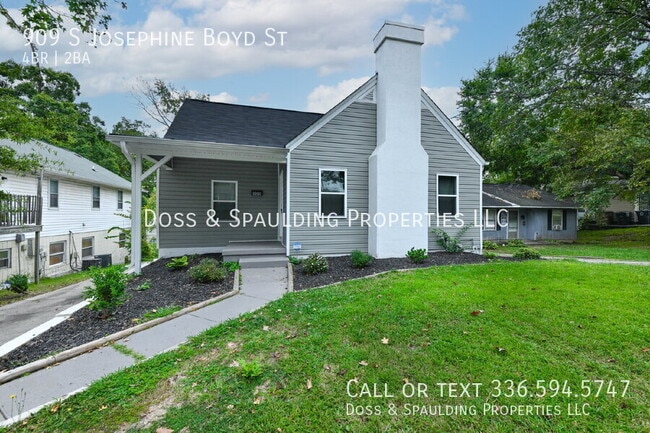 property at 909 S Josephine Boyd St