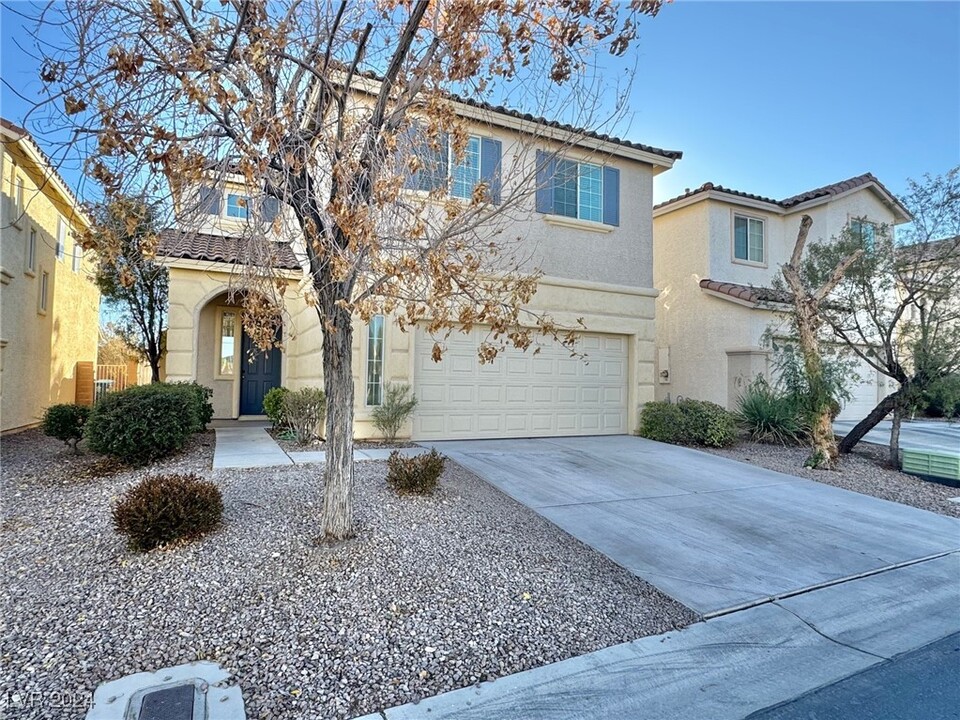 9511 W Spring Blush Ave in Las Vegas, NV - Building Photo