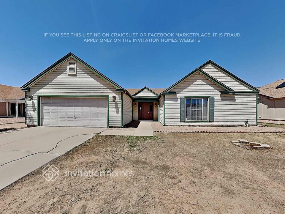 668 E Manor Dr in Chandler, AZ - Building Photo