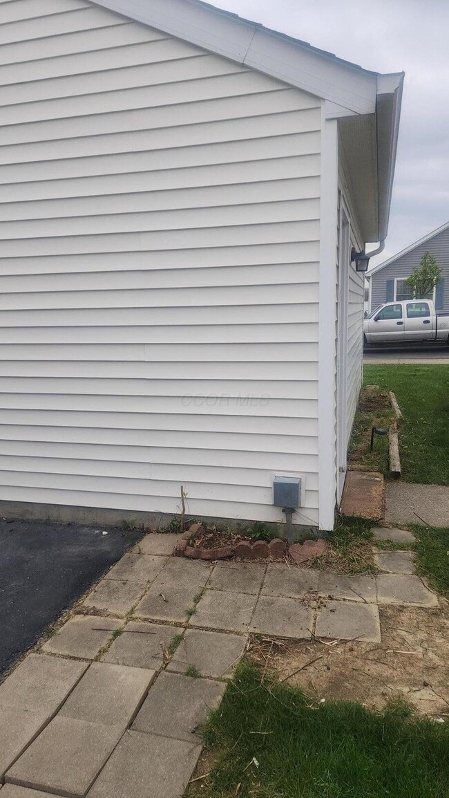 3021 Seeger St in Columbus, OH - Building Photo - Building Photo