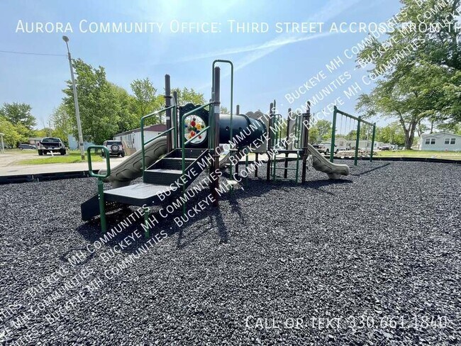 115 E Pioneer Trail in Mantua, OH - Building Photo - Building Photo