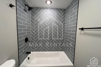 1705 E Cloaninger Ave in Statesville, NC - Building Photo - Building Photo