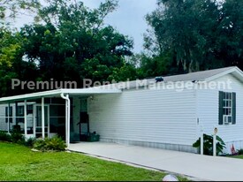641 Bayou Dr in Casselberry, FL - Building Photo