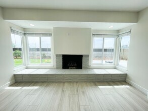 9192 Christine Dr in Huntington Beach, CA - Building Photo - Building Photo