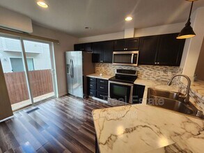 6533 Kara Sue Loop in Anchorage, AK - Building Photo - Building Photo
