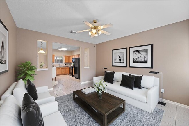 318 Plaza Del Sol Park in Houston, TX - Foto de edificio - Building Photo