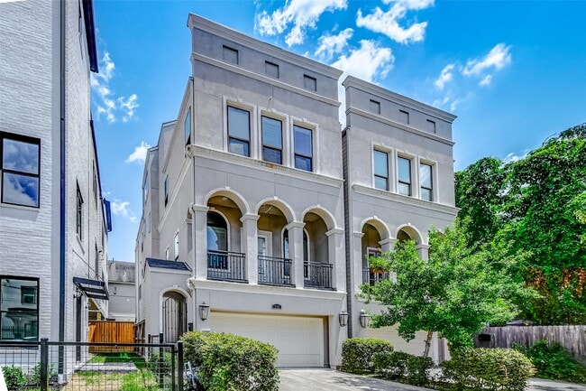 property at 714 Fargo St