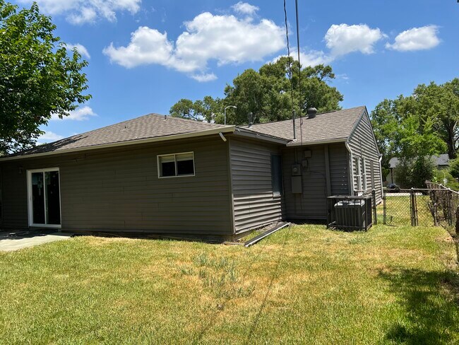 3442 Bacon St in Houston, TX - Building Photo - Building Photo