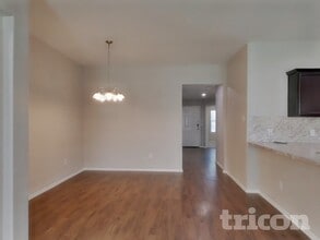 15426 Rancho Joya Wy in Channelview, TX - Foto de edificio - Building Photo