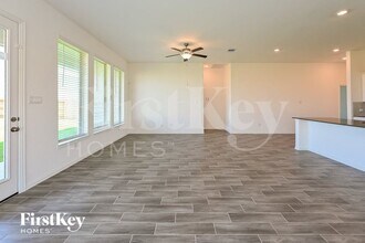 14907 Lake Shore Ave in Mont Belvieu, TX - Building Photo - Building Photo