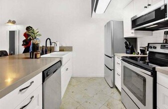 6255 Rancho Mission Rd in San Diego, CA - Building Photo - Building Photo