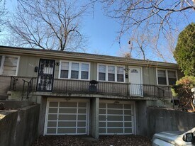 6640-6642 Askew Ave in Kansas City, MO - Building Photo