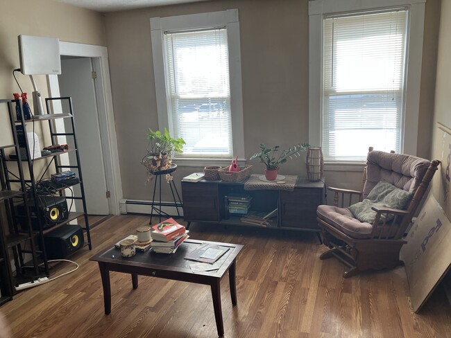 273 Cardinal Medeiros Ave, Unit 1