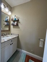 232 Lakeside Cir in Sunrise, FL - Building Photo - Building Photo