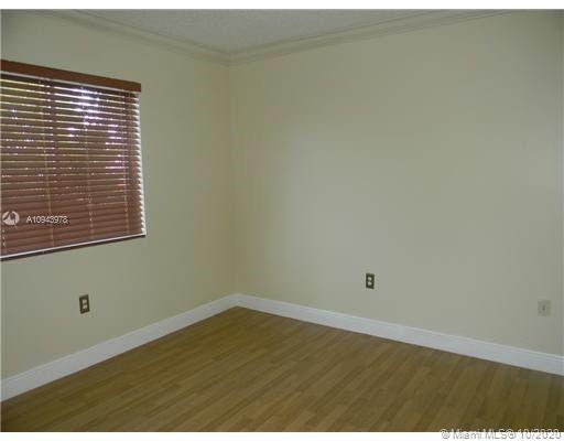7981 SW 152nd Ave-Unit -04 in Miami, FL - Foto de edificio