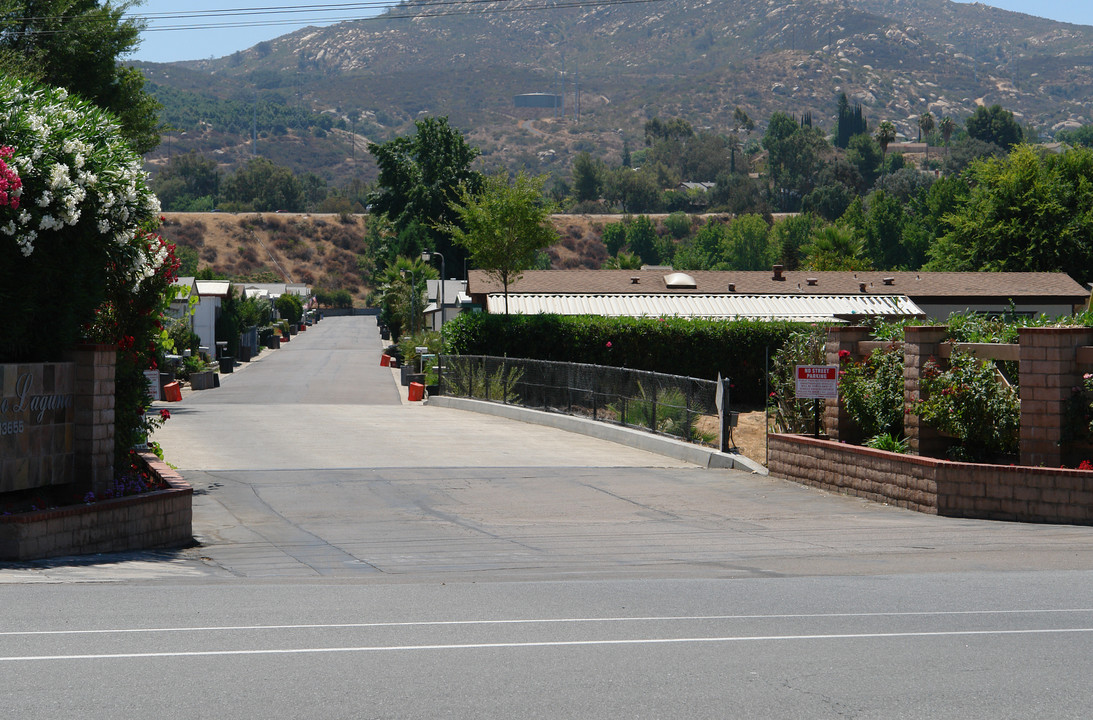 13655 Highway 8 Business in El Cajon, CA - Building Photo