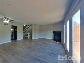 1513 Cumberland Ct in Phoenixville, PA - Foto de edificio - Building Photo