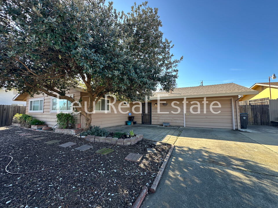 7223 Carriage Dr in Citrus Heights, CA - Building Photo